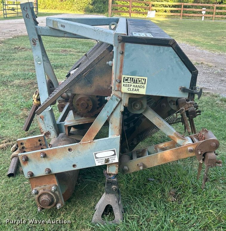 image for item DI7951 Southern Green 60  aerator