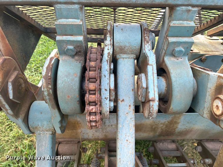 image for item DI7951 Southern Green 60  aerator