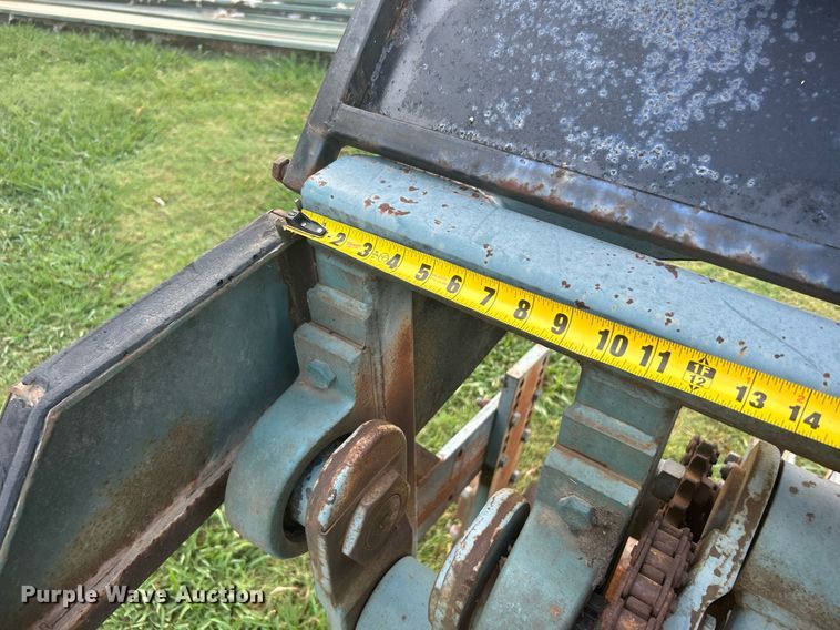 image for item DI7951 Southern Green 60  aerator