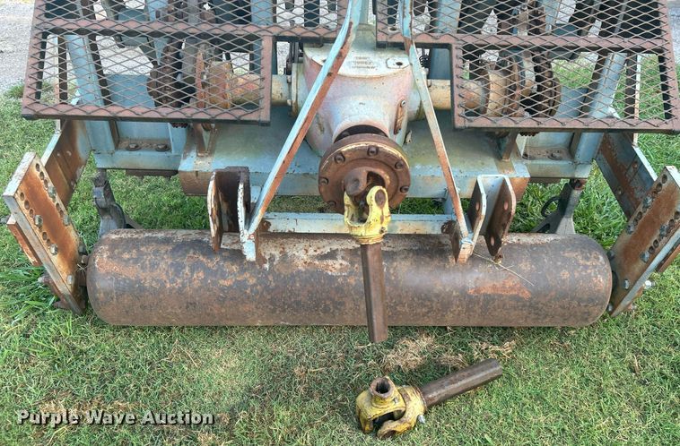 image for item DI7951 Southern Green 60  aerator