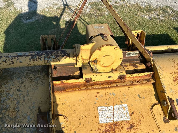 image for item DI7957 Ford 917H  flail mower