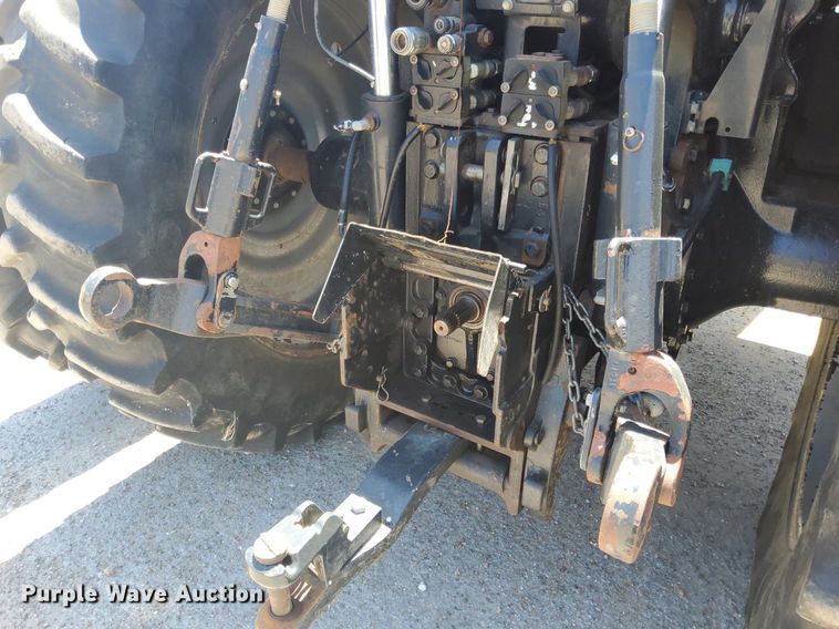 image for item DJ0837 2010 Case-IH Magnum 275  MFWD tractor