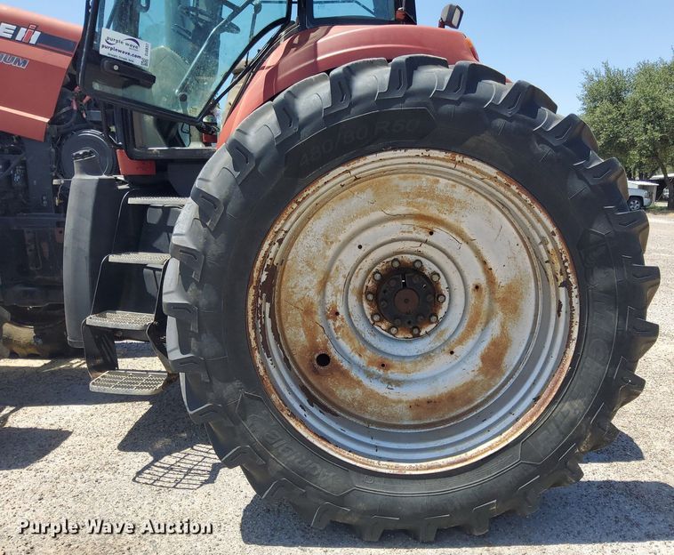 image for item DJ0837 2010 Case-IH Magnum 275  MFWD tractor