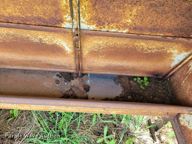 image for item DN4033 Apache CF890  creep feeder