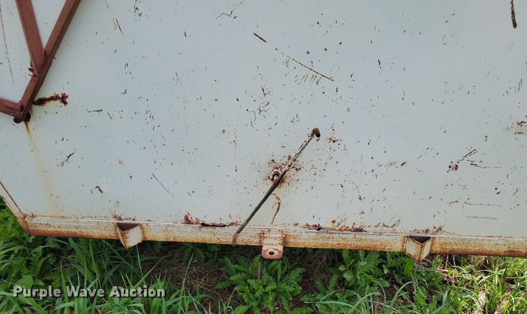 image for item DN4033 Apache CF890  creep feeder