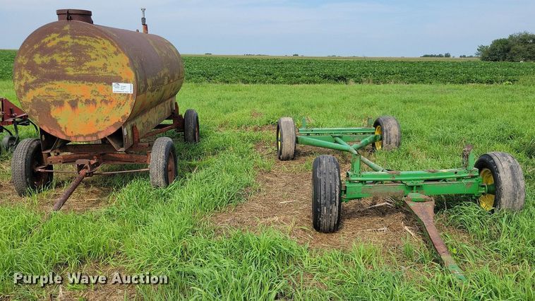 image for item DN4035 (2) nurse tank trailers