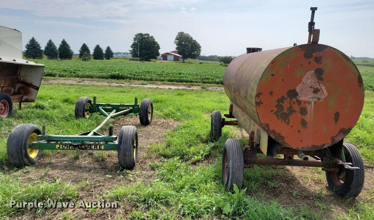 image for item DN4035 (2) nurse tank trailers