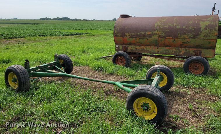 image for item DN4035 (2) nurse tank trailers