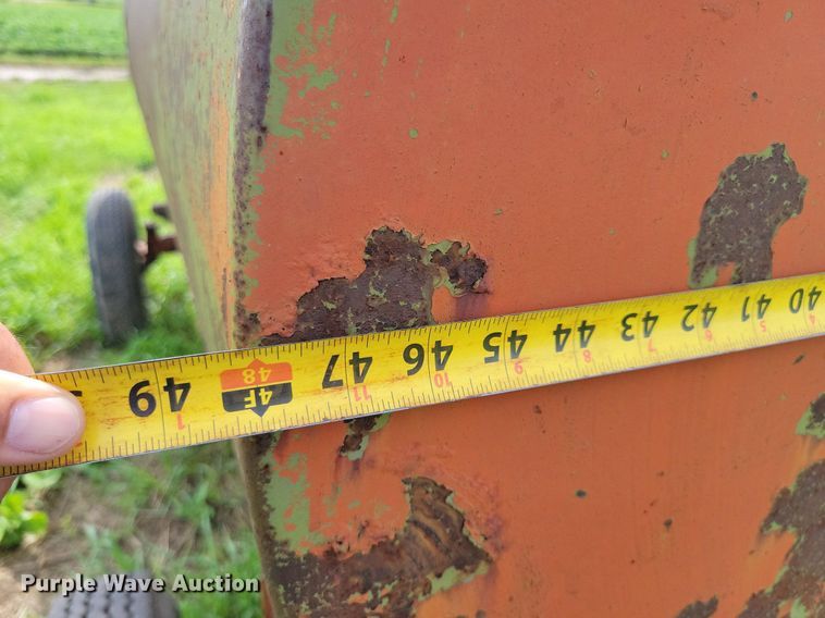 image for item DN4035 (2) nurse tank trailers