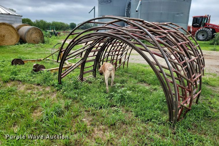 image for item DN4054 (4) round bale feeders