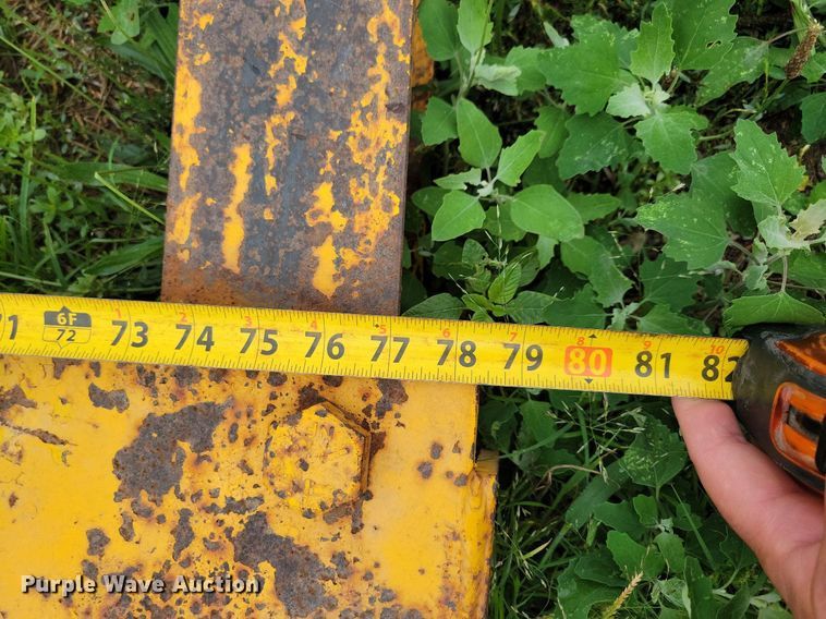 image for item DN4054 (4) round bale feeders