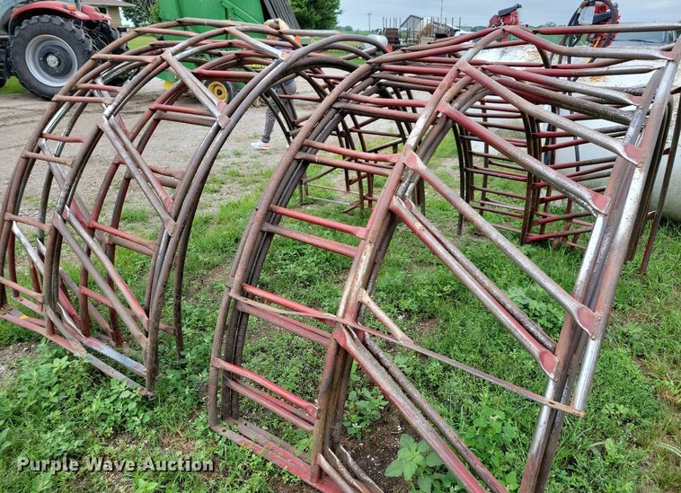 image for item DN4054 (4) round bale feeders