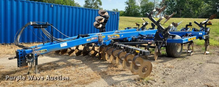 image for item DN4056 Case IH Ecolo-Tiger 730C  disk ripper