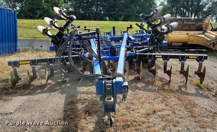 image for item DN4056 Case IH Ecolo-Tiger 730C  disk ripper