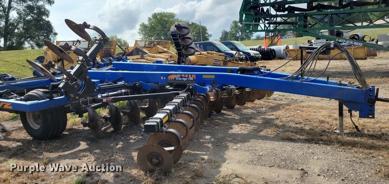 image for item DN4056 Case IH Ecolo-Tiger 730C  disk ripper