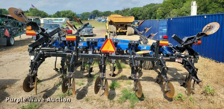 image for item DN4056 Case IH Ecolo-Tiger 730C  disk ripper