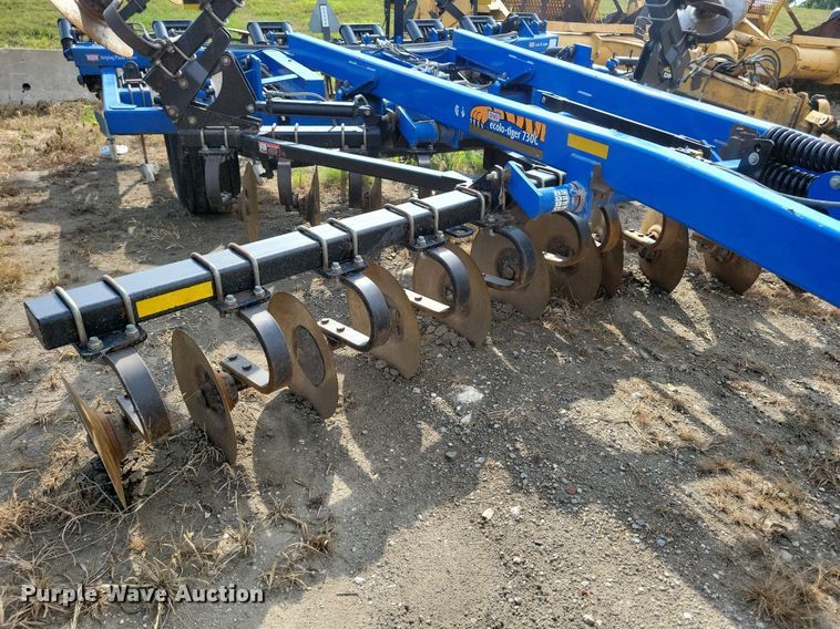 image for item DN4056 Case IH Ecolo-Tiger 730C  disk ripper