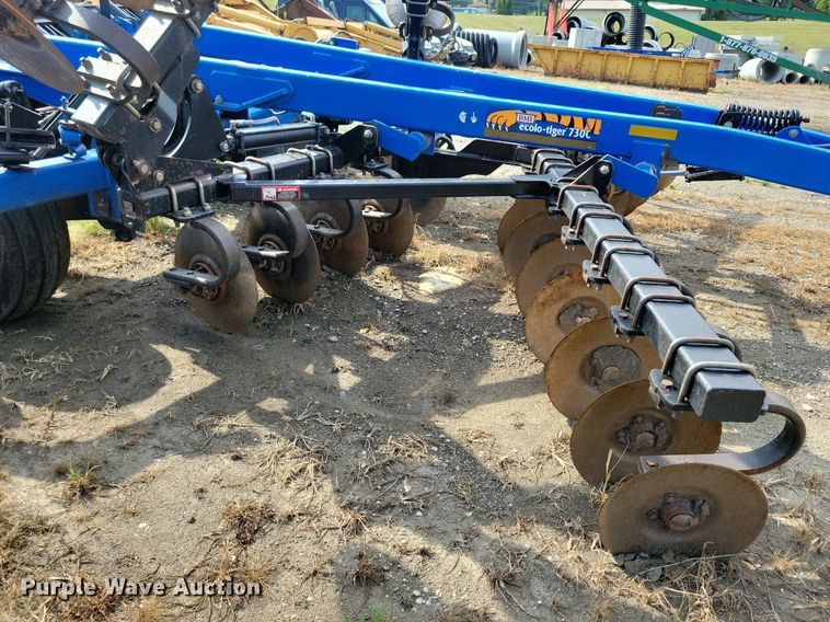 image for item DN4056 Case IH Ecolo-Tiger 730C  disk ripper