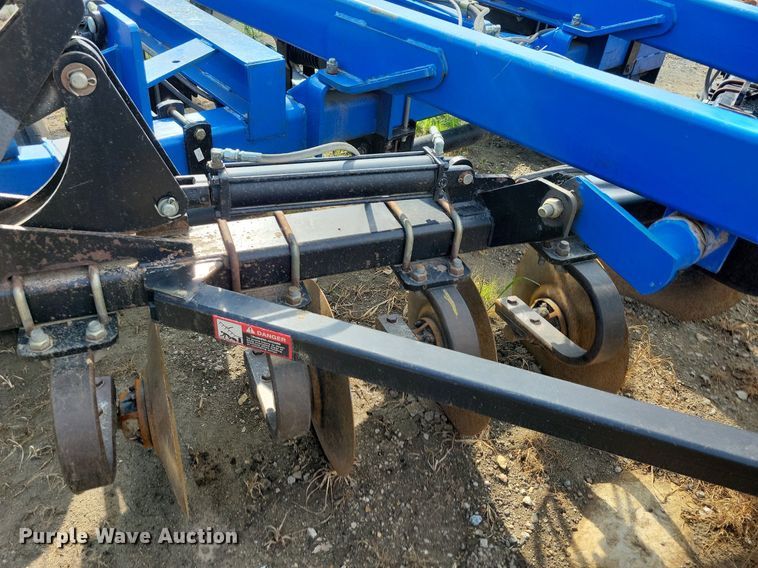 image for item DN4056 Case IH Ecolo-Tiger 730C  disk ripper