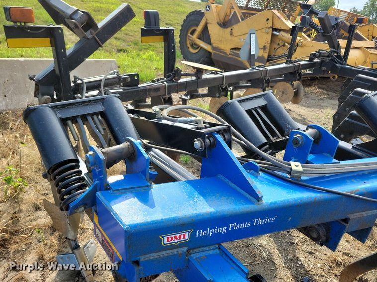 image for item DN4056 Case IH Ecolo-Tiger 730C  disk ripper