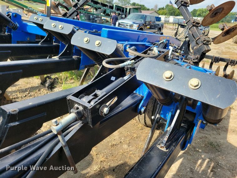 image for item DN4056 Case IH Ecolo-Tiger 730C  disk ripper