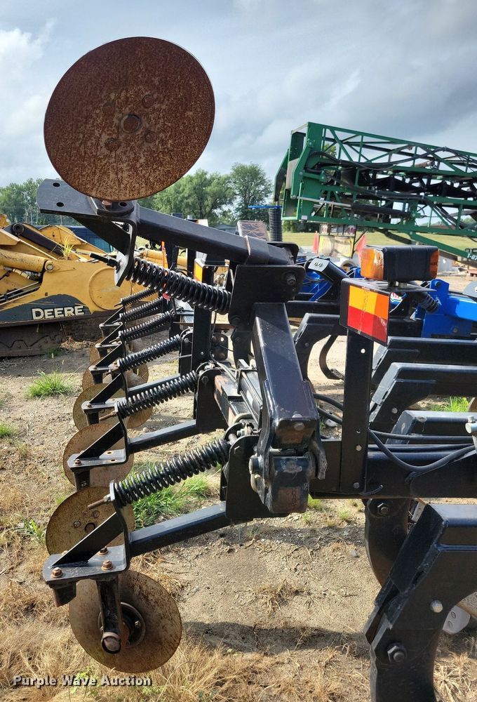 image for item DN4056 Case IH Ecolo-Tiger 730C  disk ripper