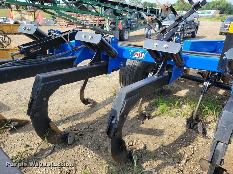 image for item DN4056 Case IH Ecolo-Tiger 730C  disk ripper