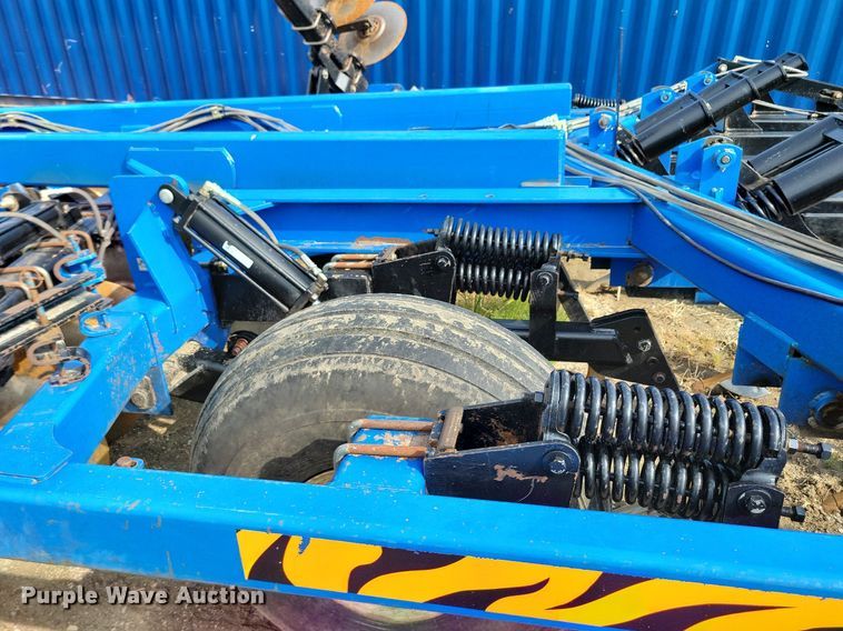 image for item DN4056 Case IH Ecolo-Tiger 730C  disk ripper