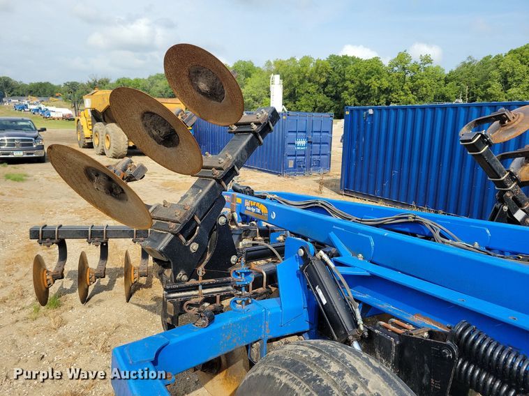 image for item DN4056 Case IH Ecolo-Tiger 730C  disk ripper