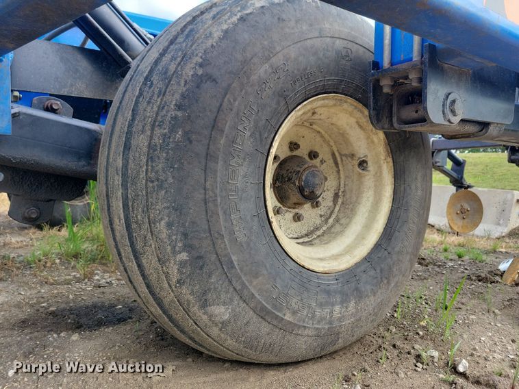 image for item DN4056 Case IH Ecolo-Tiger 730C  disk ripper