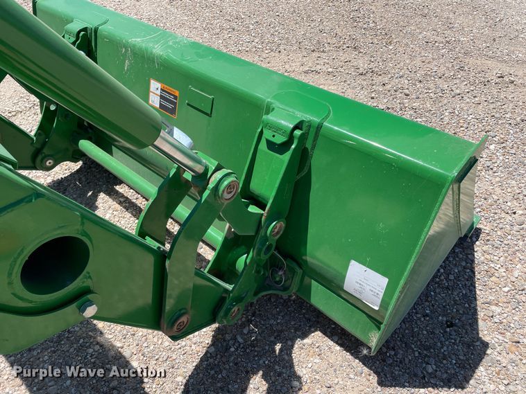image for item DN4730 2018 John Deere 5075E  MFWD tractor