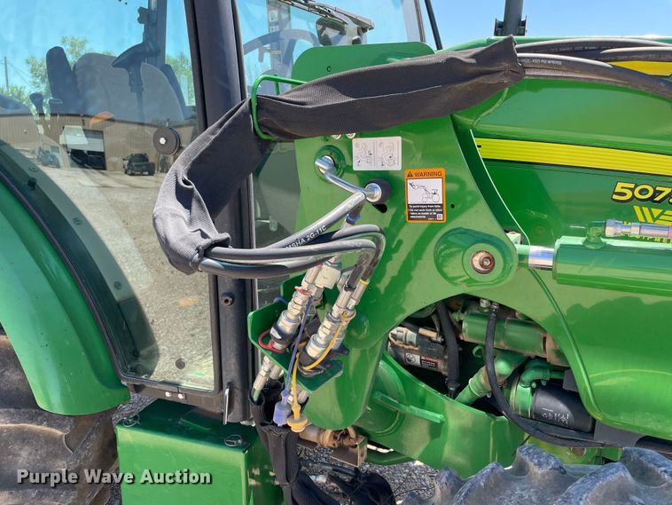 image for item DN4730 2018 John Deere 5075E  MFWD tractor