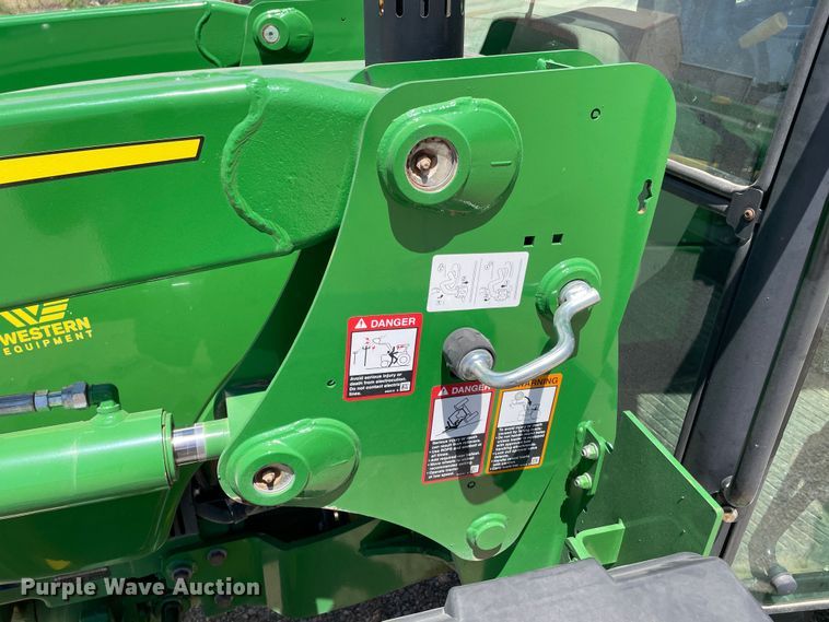 image for item DN4730 2018 John Deere 5075E  MFWD tractor