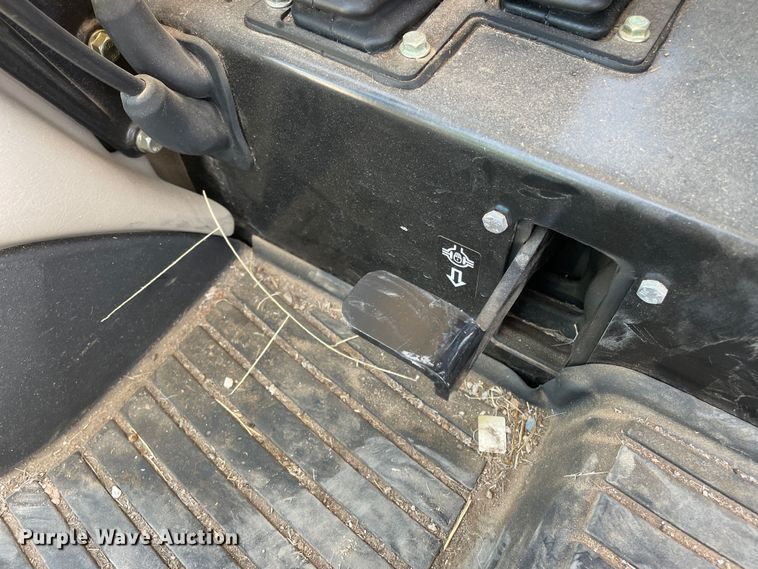 image for item DN4730 2018 John Deere 5075E  MFWD tractor