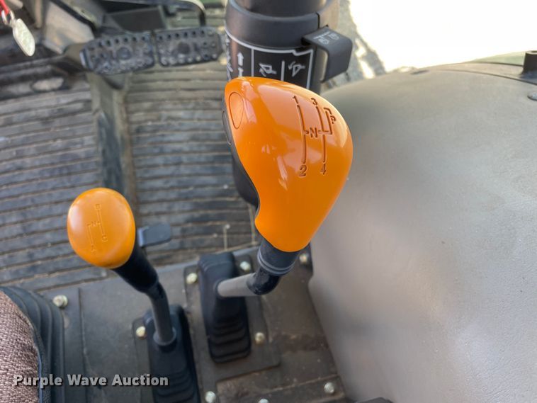 image for item DN4730 2018 John Deere 5075E  MFWD tractor