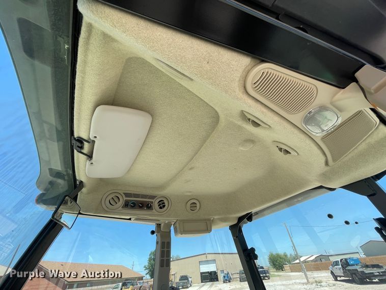 image for item DN4730 2018 John Deere 5075E  MFWD tractor