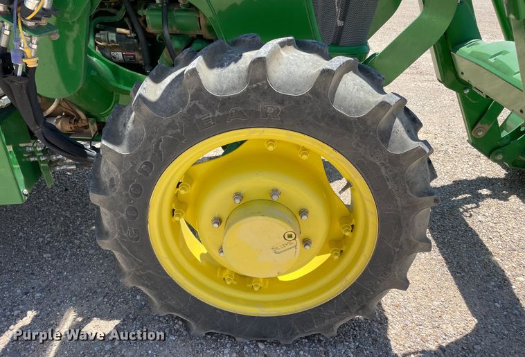 image for item DN4730 2018 John Deere 5075E  MFWD tractor