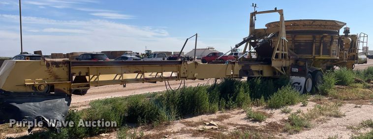 image for item DN4731 1999 W.H.O. P12-63XSHD  tub grinder