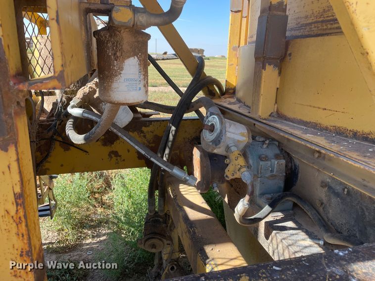 image for item DN4731 1999 W.H.O. P12-63XSHD  tub grinder