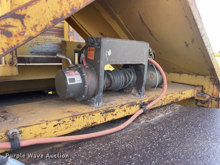 image for item DN4731 1999 W.H.O. P12-63XSHD  tub grinder