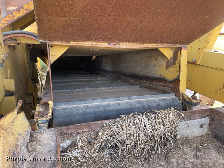 image for item DN4731 1999 W.H.O. P12-63XSHD  tub grinder