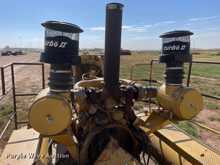 image for item DN4731 1999 W.H.O. P12-63XSHD  tub grinder