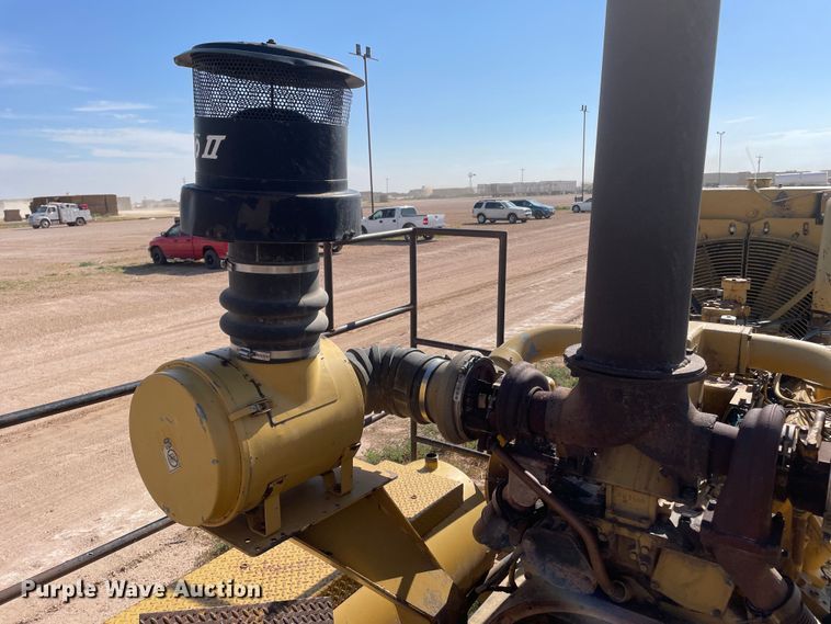 image for item DN4731 1999 W.H.O. P12-63XSHD  tub grinder