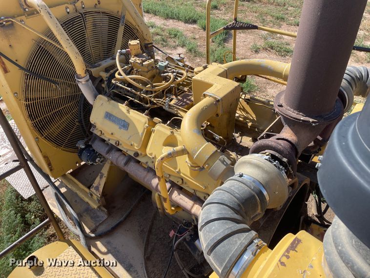 image for item DN4731 1999 W.H.O. P12-63XSHD  tub grinder