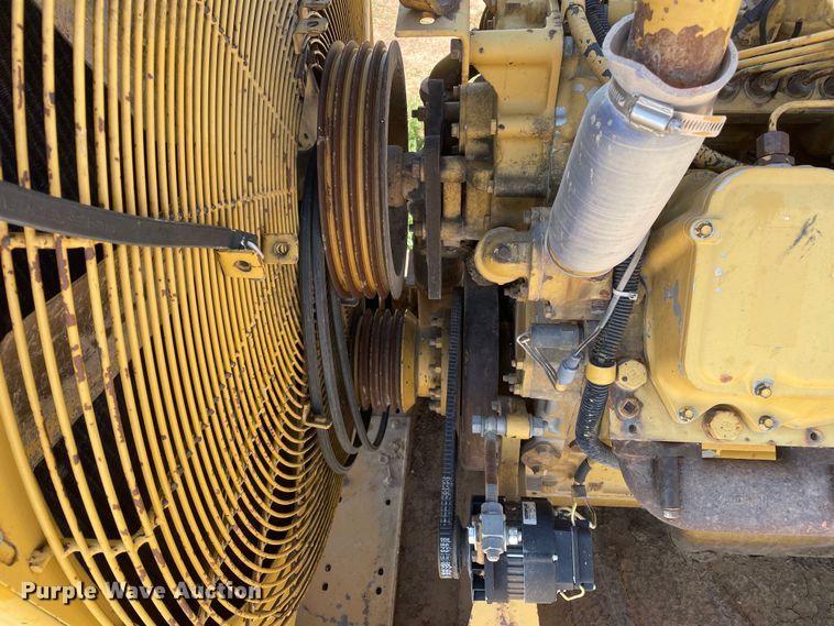 image for item DN4731 1999 W.H.O. P12-63XSHD  tub grinder