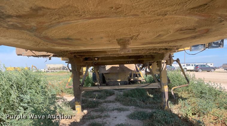 image for item DN4731 1999 W.H.O. P12-63XSHD  tub grinder