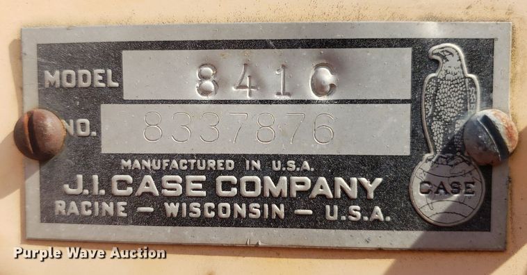 image for item DO2976 1968 Case Comfort King 830  tractor