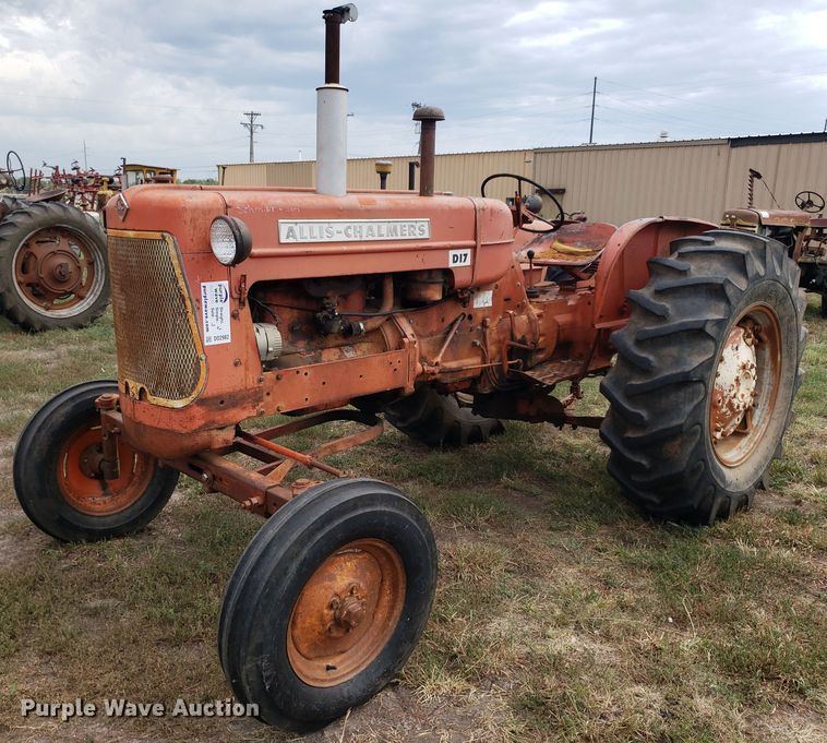 image for item DO2982 Allis Chalmers D17  tractor