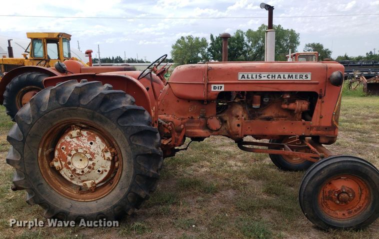 image for item DO2982 Allis Chalmers D17  tractor