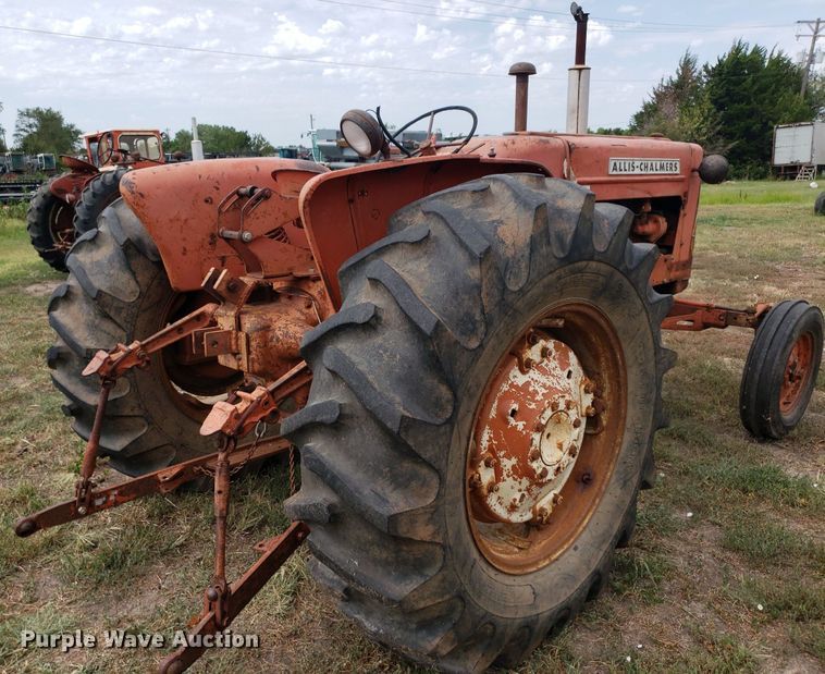 image for item DO2982 Allis Chalmers D17  tractor
